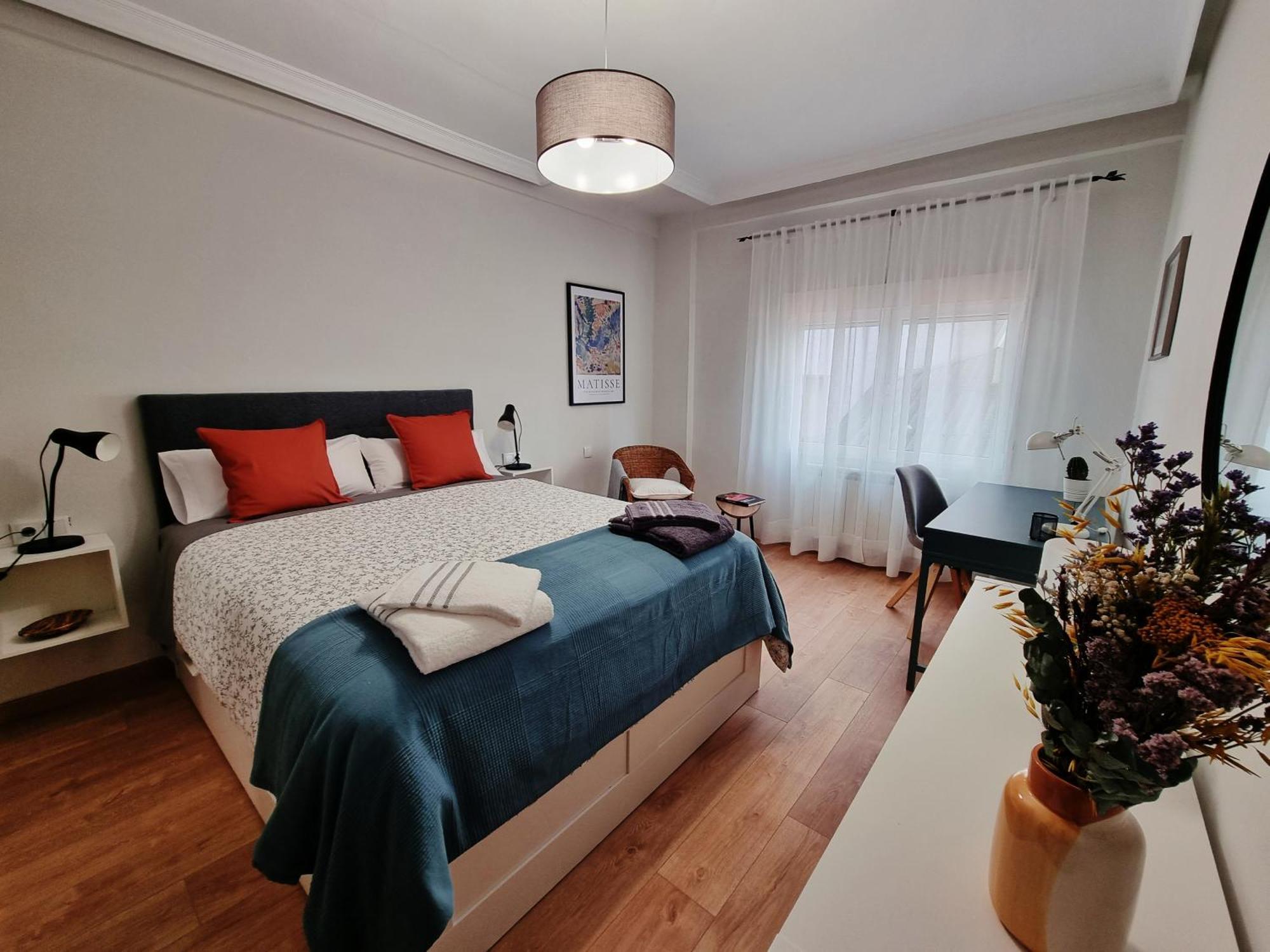 Apartamento Centrico De 3 Dormitorios Gijon Bagian luar foto