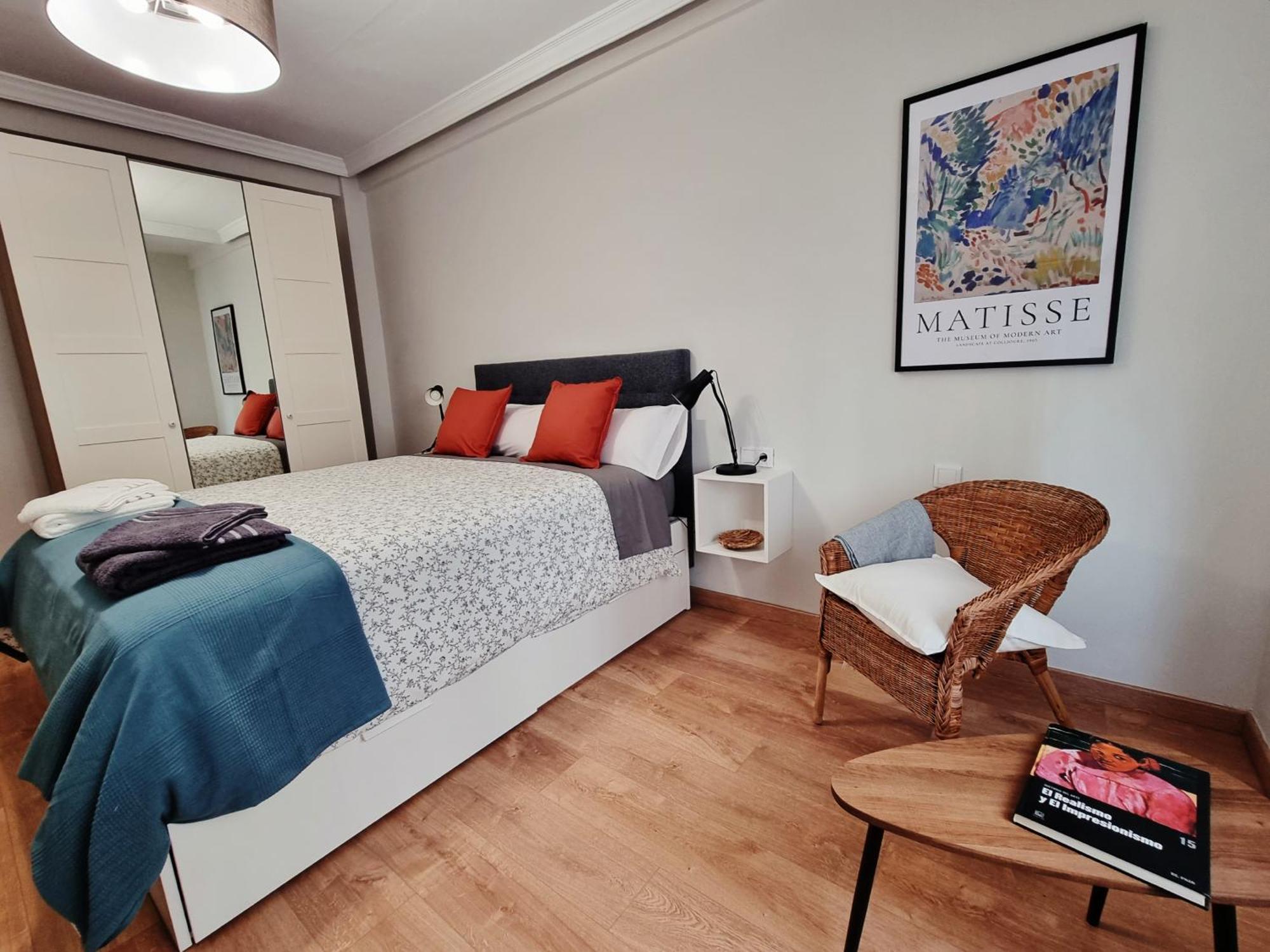 Apartamento Centrico De 3 Dormitorios Gijon Bagian luar foto